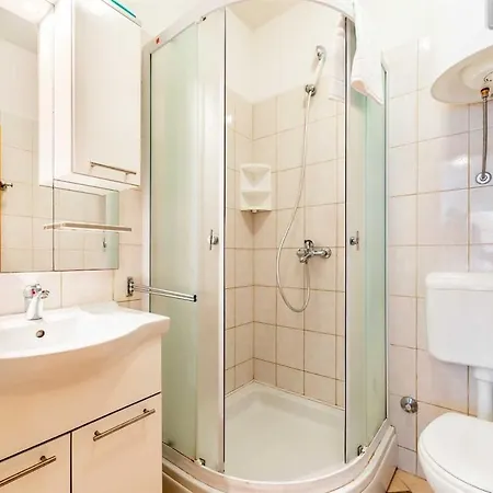 Apartman Adora A2a